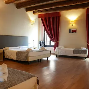 Bed & Breakfast Honey, Ferrara